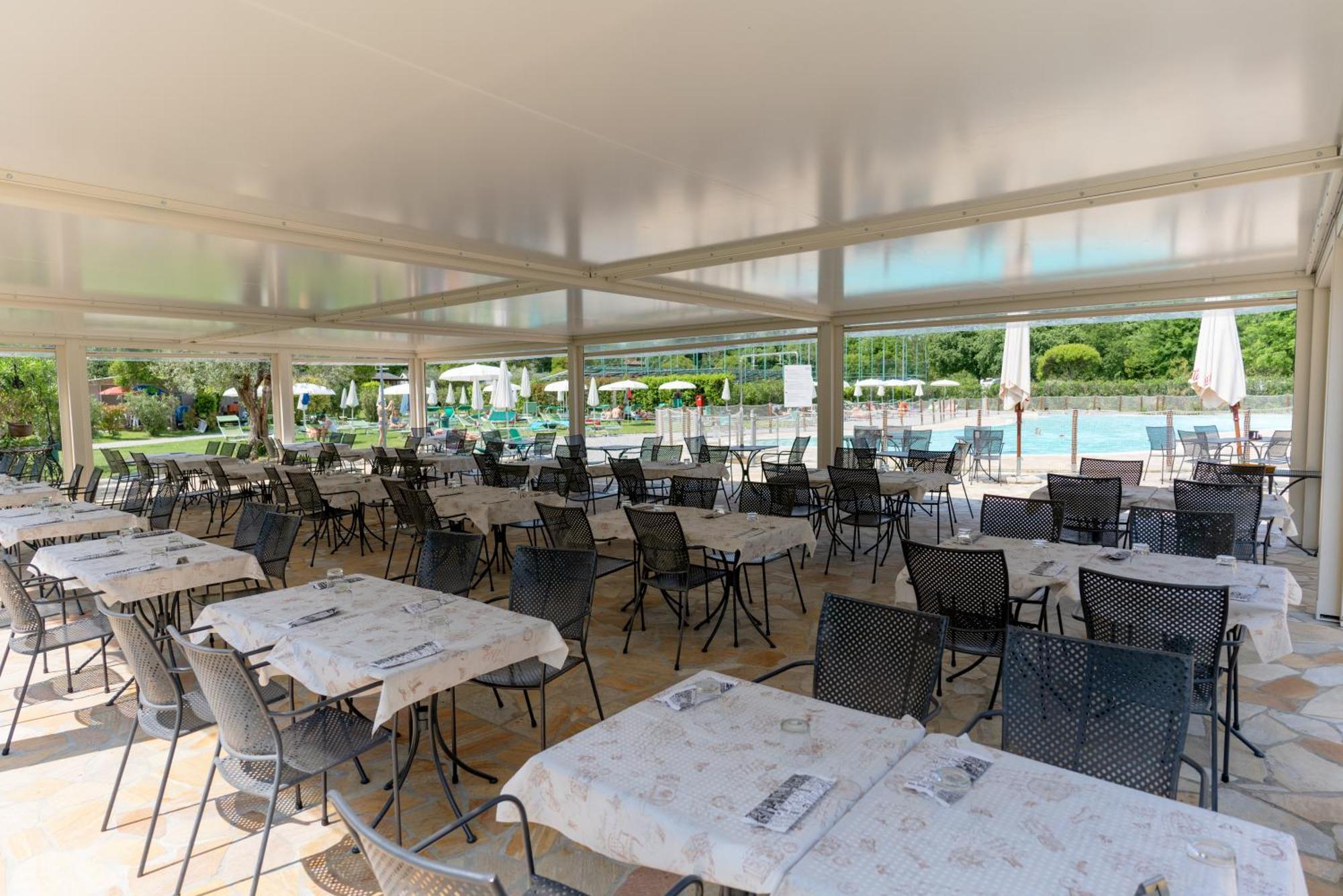 Camping Baia Verde Manerba del Garda Esterno foto