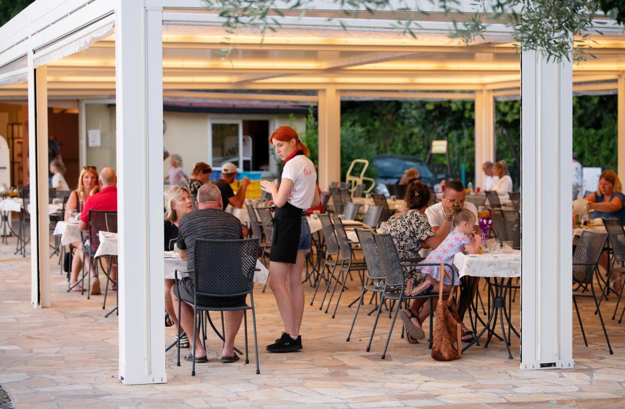 Camping Baia Verde Manerba del Garda Esterno foto
