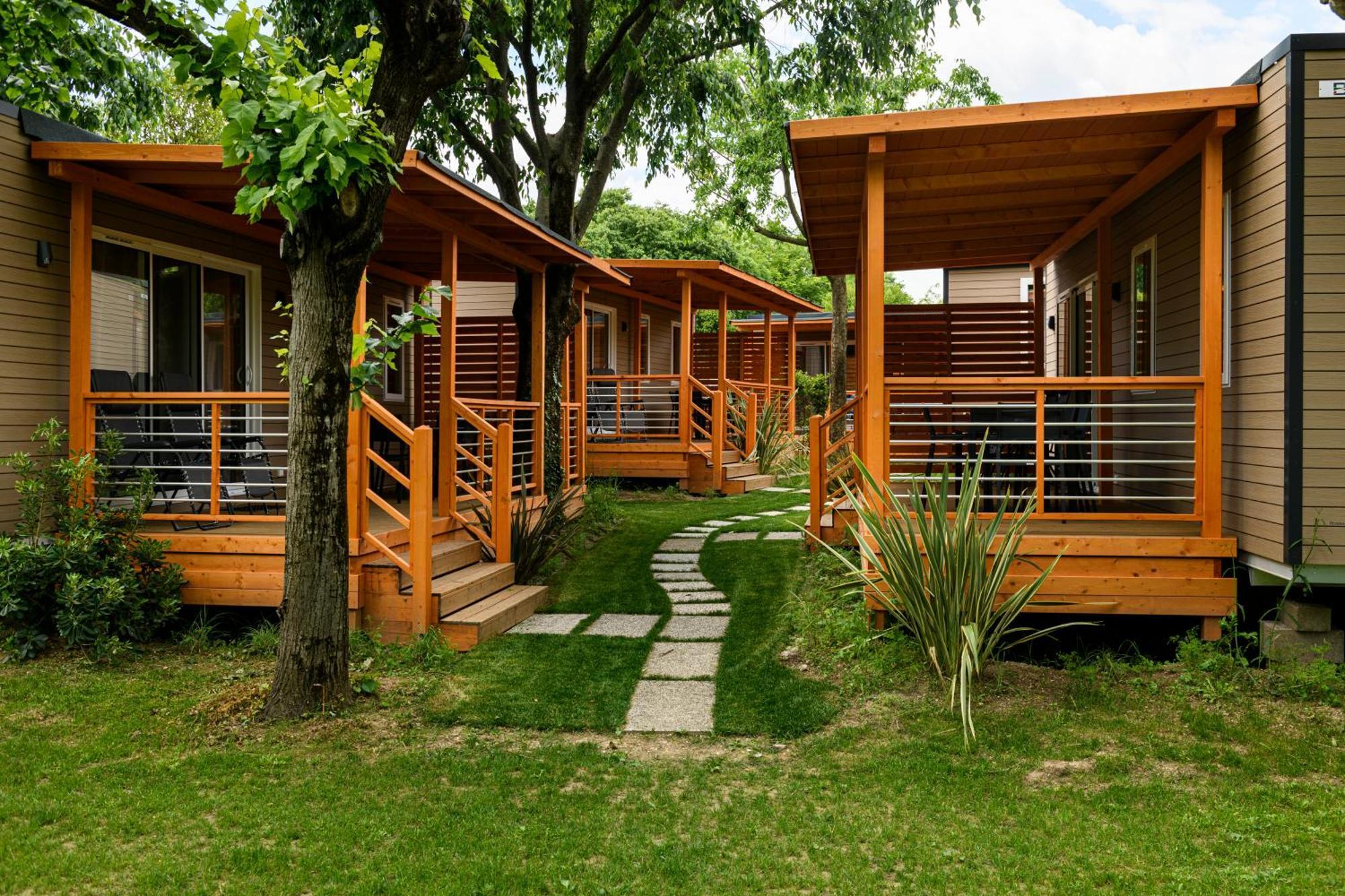 Camping Baia Verde Manerba del Garda Esterno foto