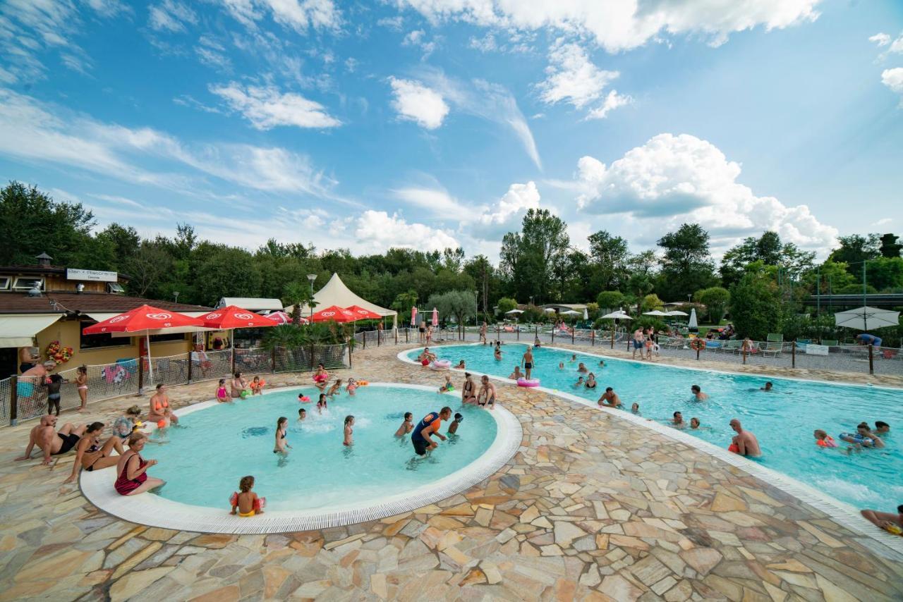 Camping Baia Verde Manerba del Garda Esterno foto