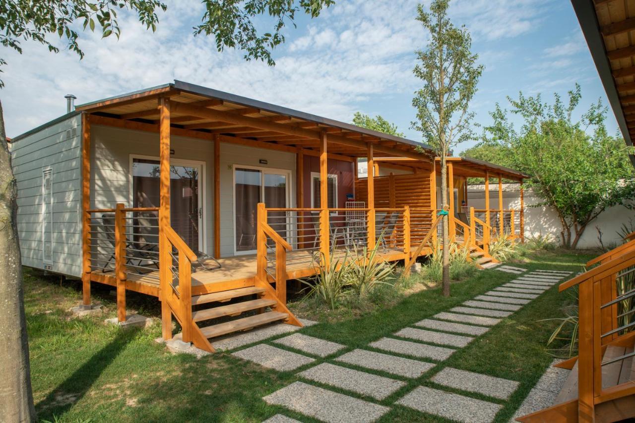 Camping Baia Verde Manerba del Garda Esterno foto