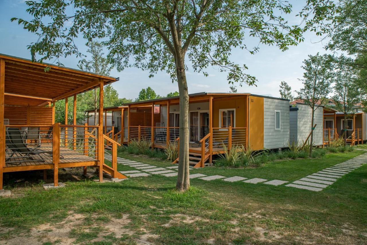 Camping Baia Verde Manerba del Garda Esterno foto