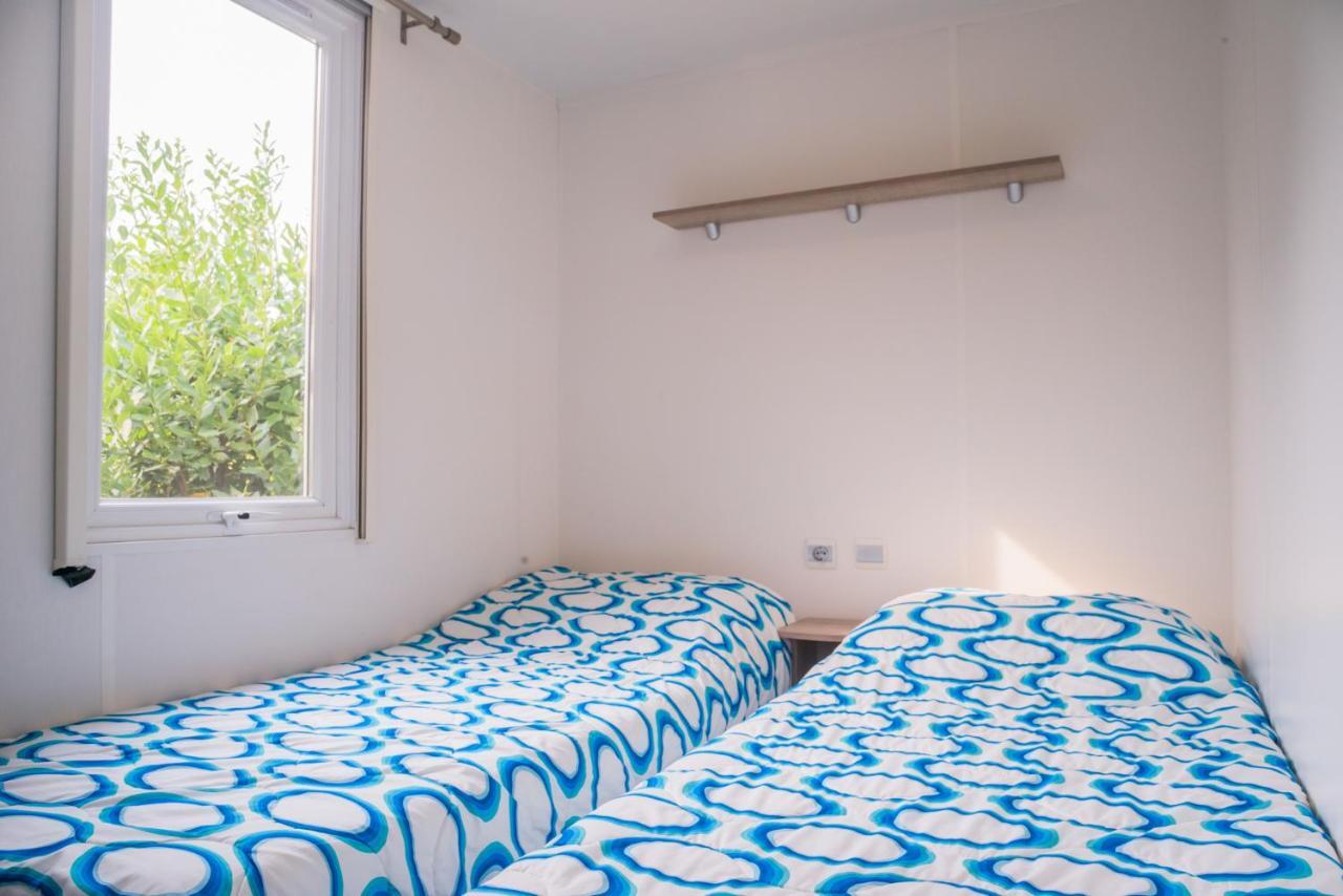 Camping Baia Verde Manerba del Garda Esterno foto