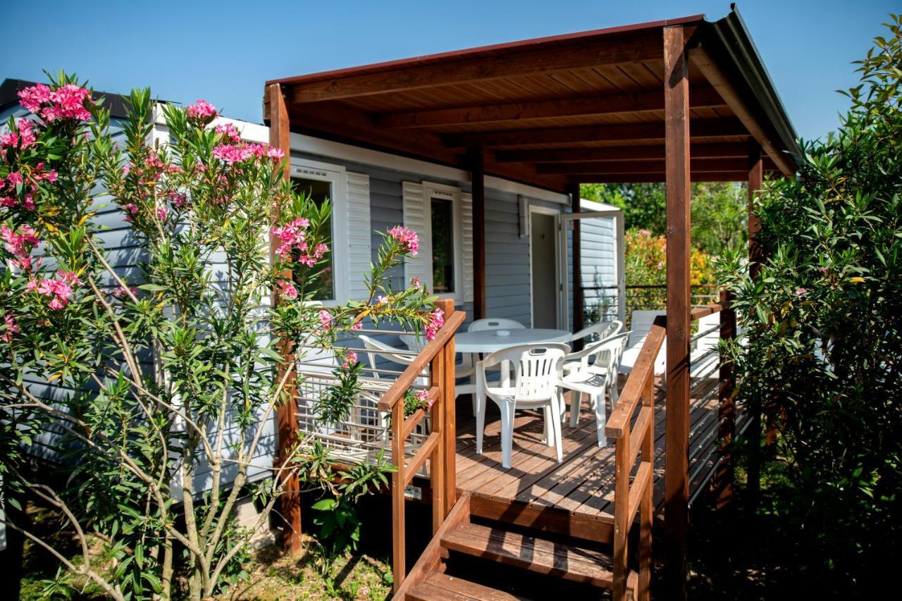 Camping Baia Verde Manerba del Garda Esterno foto
